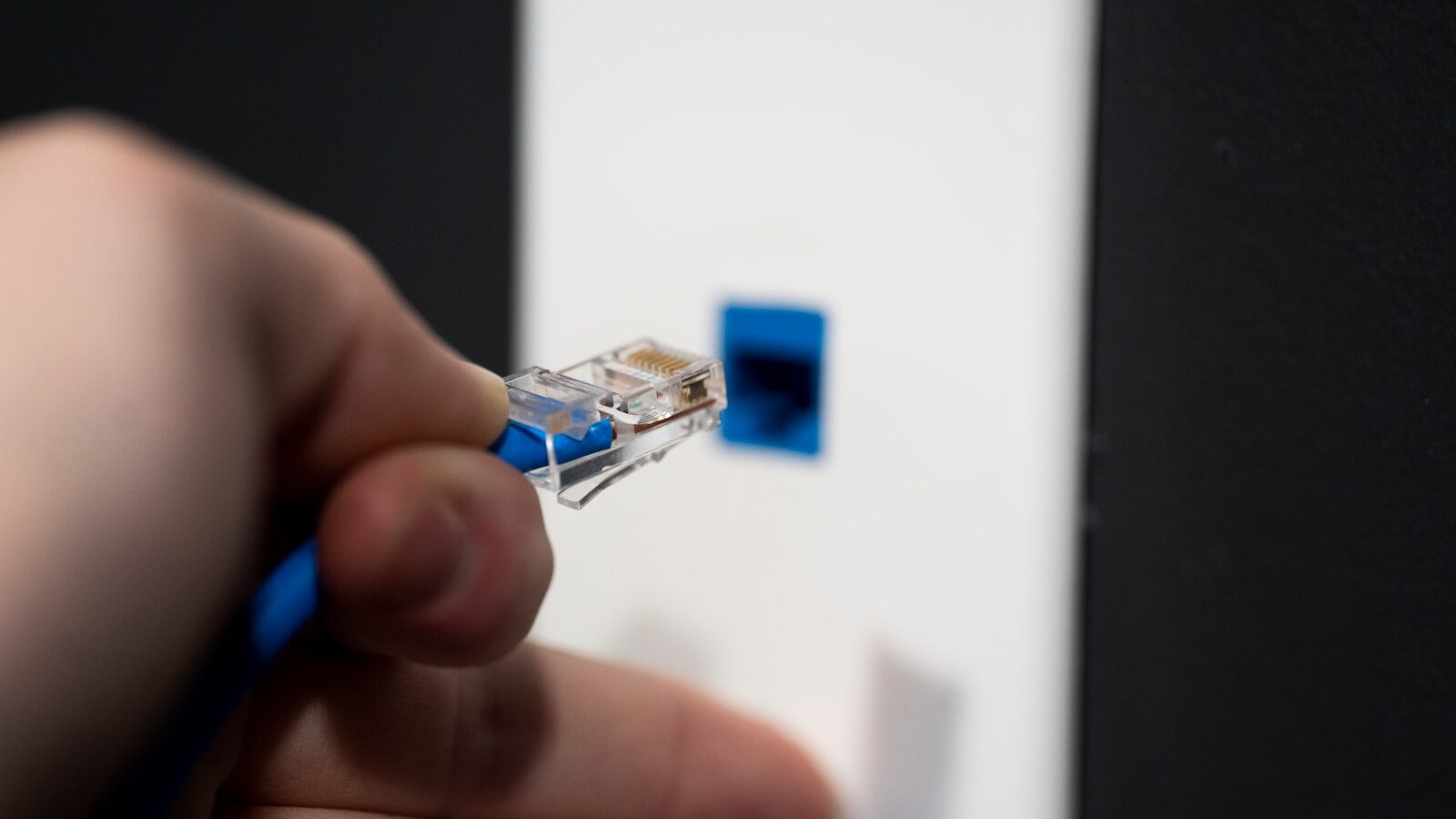 Why Does My Wi-Fi Keep Disconnecting? How to Fix an Unstable Connection