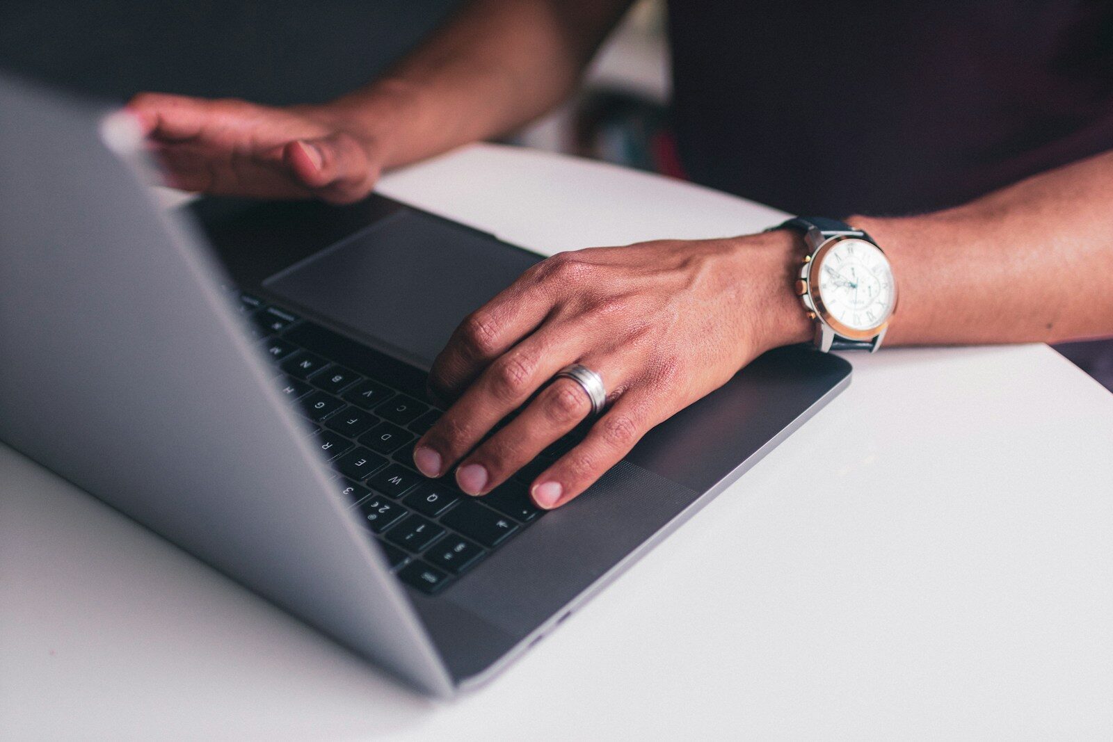 Common Device Problems and How to Troubleshoot Them